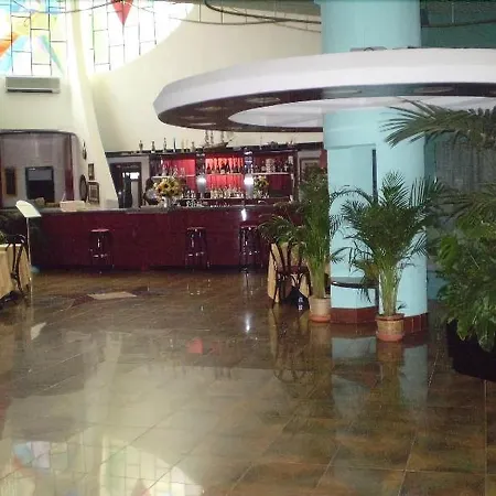 New Barcavela 4* 산타마르게리타디풀라