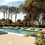 New Barcavela Hotel 4*