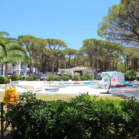 New Barcavela 4* 圣玛格利特迪普拉