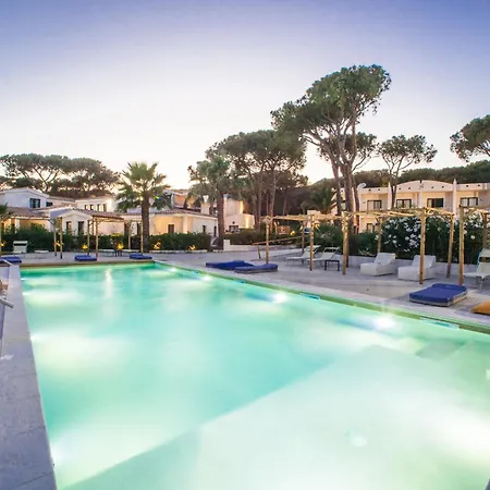 מלון New Barcavela 4*